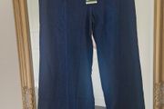 Stunning halara jeans soft and stretchy