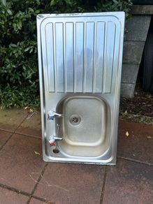 Kitchen sink