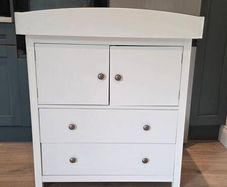 Convertible Baby Changing Unit / Dresser