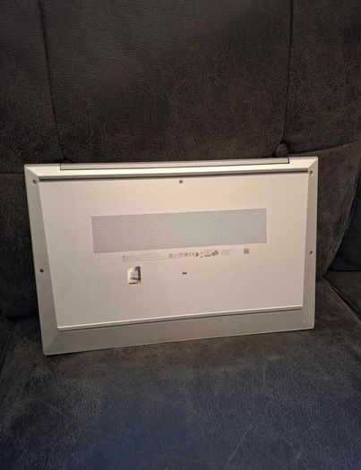 HP Elitebook 855 G8  Like NEW