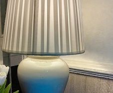 Tall and elegant Kirkwood lamp