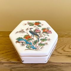 Vintage Wedgwood Kutani Crane bone China box