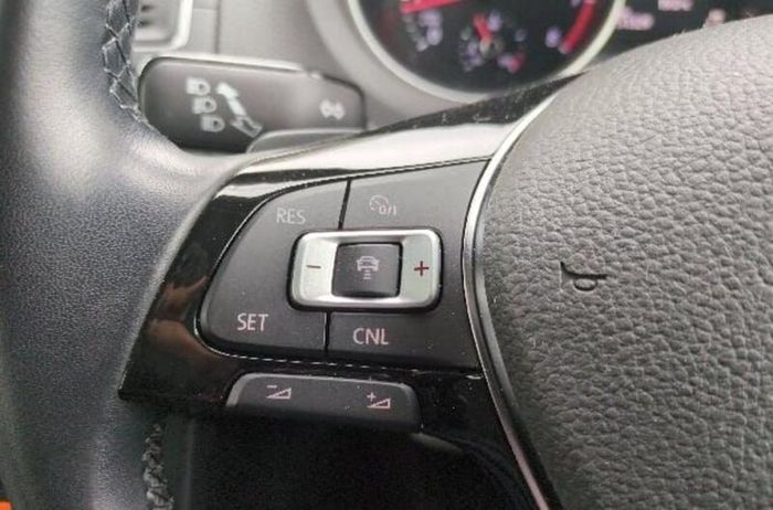 Volkswagen Polo 2015 1.2 Tsi Automatic