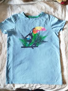kids t-shirt