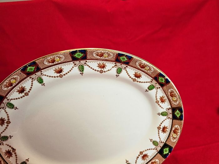 Small Arklow Platter, Alton pattern 812
