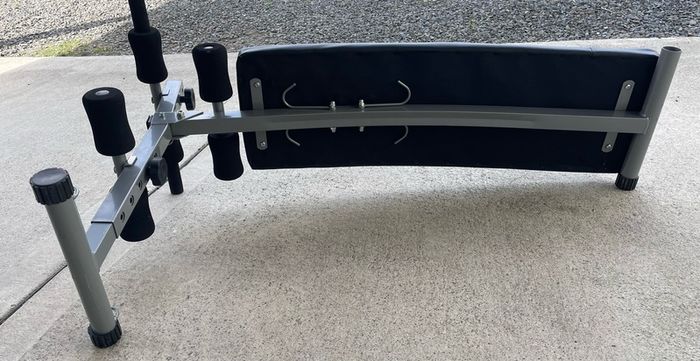 Delta-Sport Weight Training Bench.