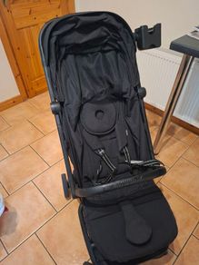 Zummi compact stroller