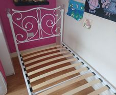 Single bed