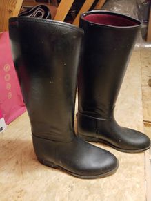 helmet, boots, jodhpurs