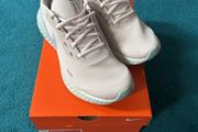 nike revolution 5 barely rose