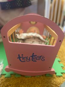 Vintage Tiny Tears Dolls Cot