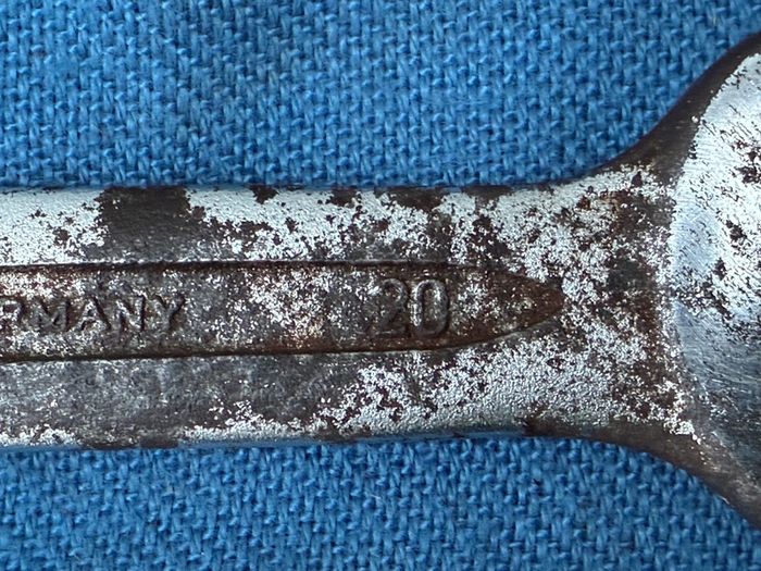 Vintage West German Heyco NR350 20/22 spanner