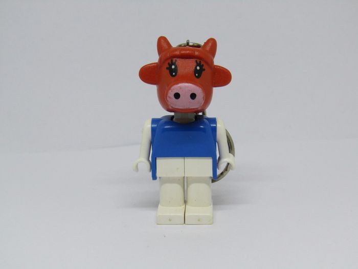 Lego Vintage 1980s Lego Fabuland Clover Cow Keychain Very Rare And Hard To Find