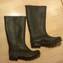 BOOTS (SIZE 9) TIVO brand rubber rain boots, produced in Italy. Image 2