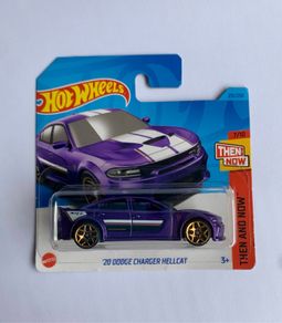 Hot Wheels '20 Dodge Charger Hellcat
