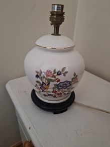 Tara lamp base