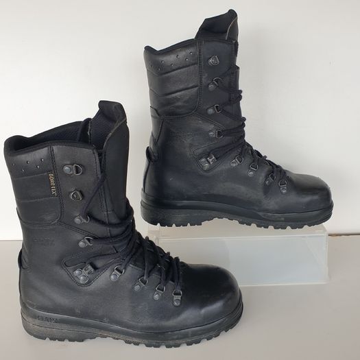 Haix Tibet goretex work boots size 10 steel toe