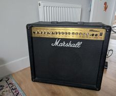 Marshall mg100dfx