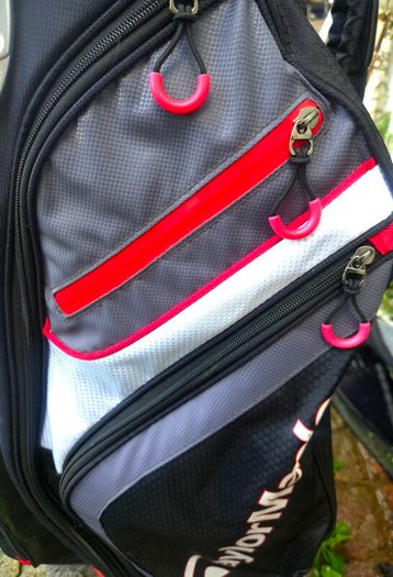 Set of Taylormade Golf Clubs