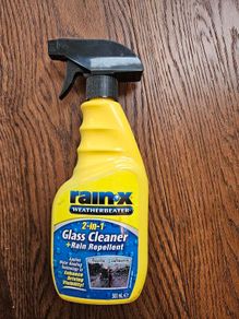 Glass cleaner