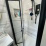 shower door Image 2