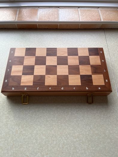 Gokl quality Wooden box Chess Set as New