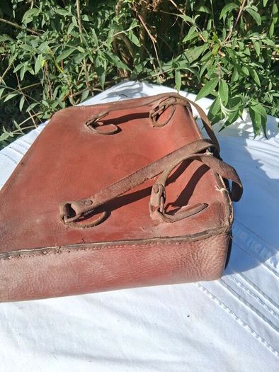 3 X  Quality Vintage Leather Satchels