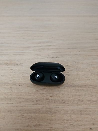 Beats Solo Buds