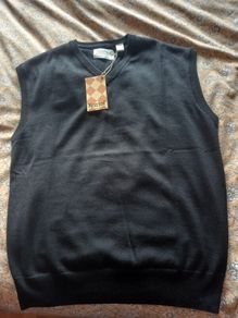 Kartel Woolen Sleeveless Sweater, size Medium.