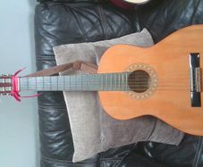 Guitar for sale