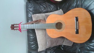 Guitar for sale