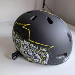 oneal skate helmet + rockrider bike helmet