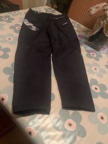100% mountain bike trousers age 12 to 13yrs