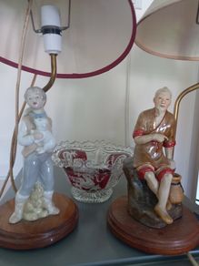 Table lamp