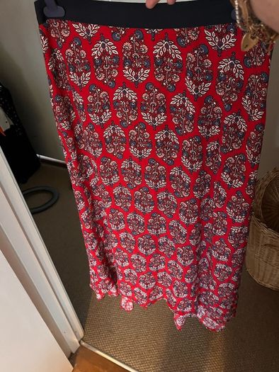 Midi skirt