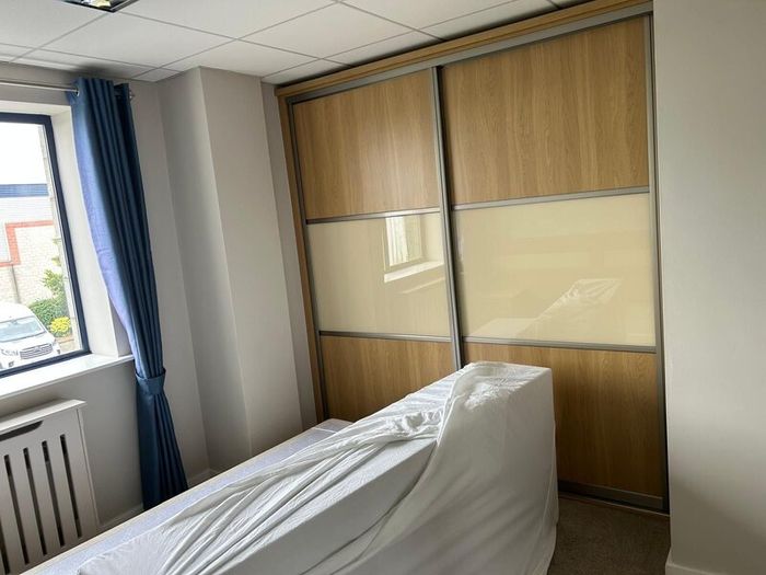 Kitchens & Wardrobes