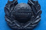 British WW2 Royal Marine economy plastic cap badge
