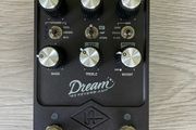 Universal Audio UAFX Dream '65 Amp in a box