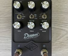 Universal Audio UAFX Dream '65 Amp in a box
