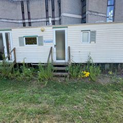 Mobile/ modular home.