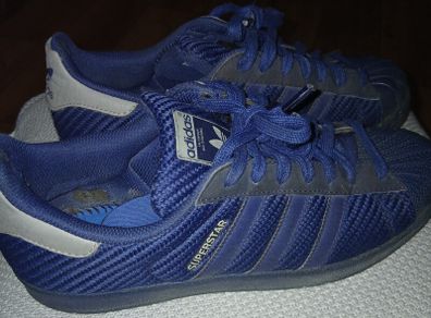Addidas  superstar Trainers size  uk 7 SizeU.K 7 10 euro