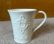 Belleek Trinity Knot Mug