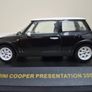 BMW Mini Cooper 1:43 model Image 6