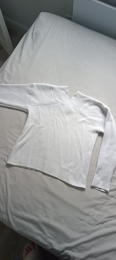 white jumper