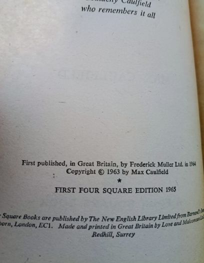 The Easter Rebellion by Max Caulfield 1965 edition in good used condition with FREE STANDARD POSTAGE INCLUDED