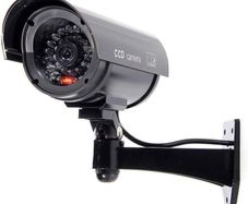 Outdoor Indoor Fake Dummy Imitation CCTV Security Camera with Blinking Flashing Light Bullet Shape Black