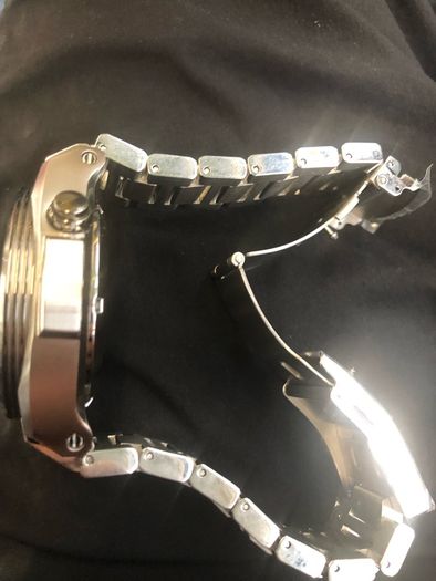 Bulova Precisionist Watch brand new