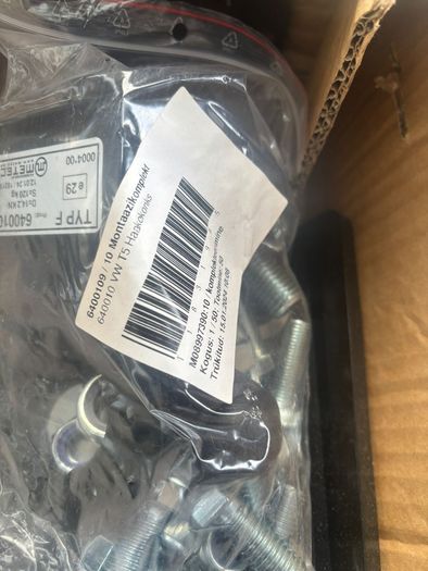 Hitch kit for vw transporter T5