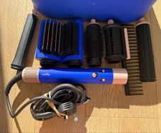 Dyson Airwrap Multi-styler, model HS05.
