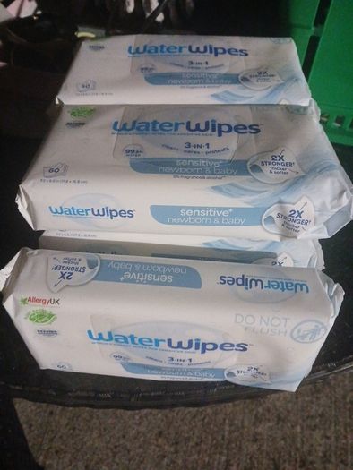baby water wipes x 7 packs